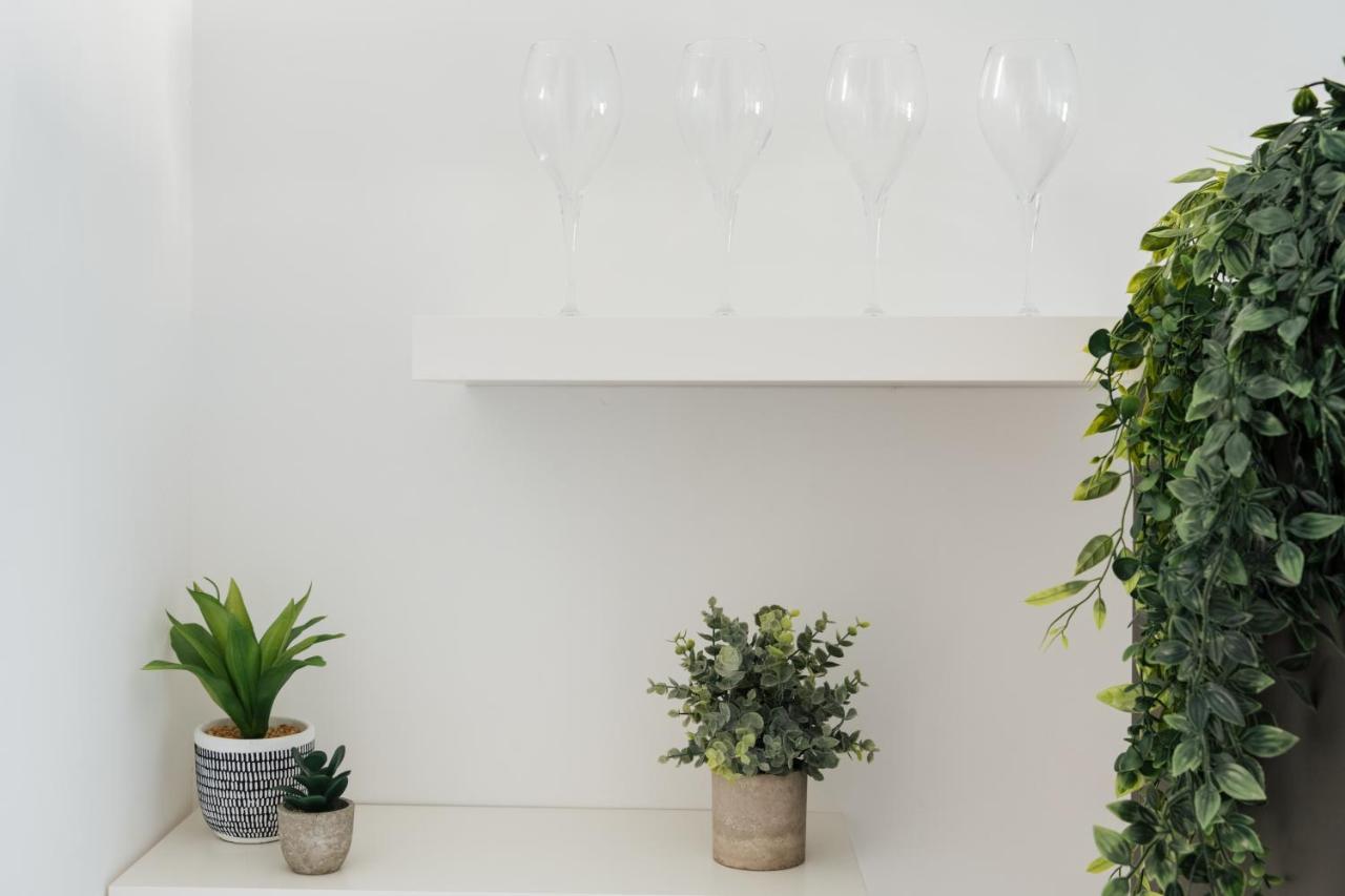 Stunning & Stylish 2 Bed Flat In West London Lejlighed Eksteriør billede