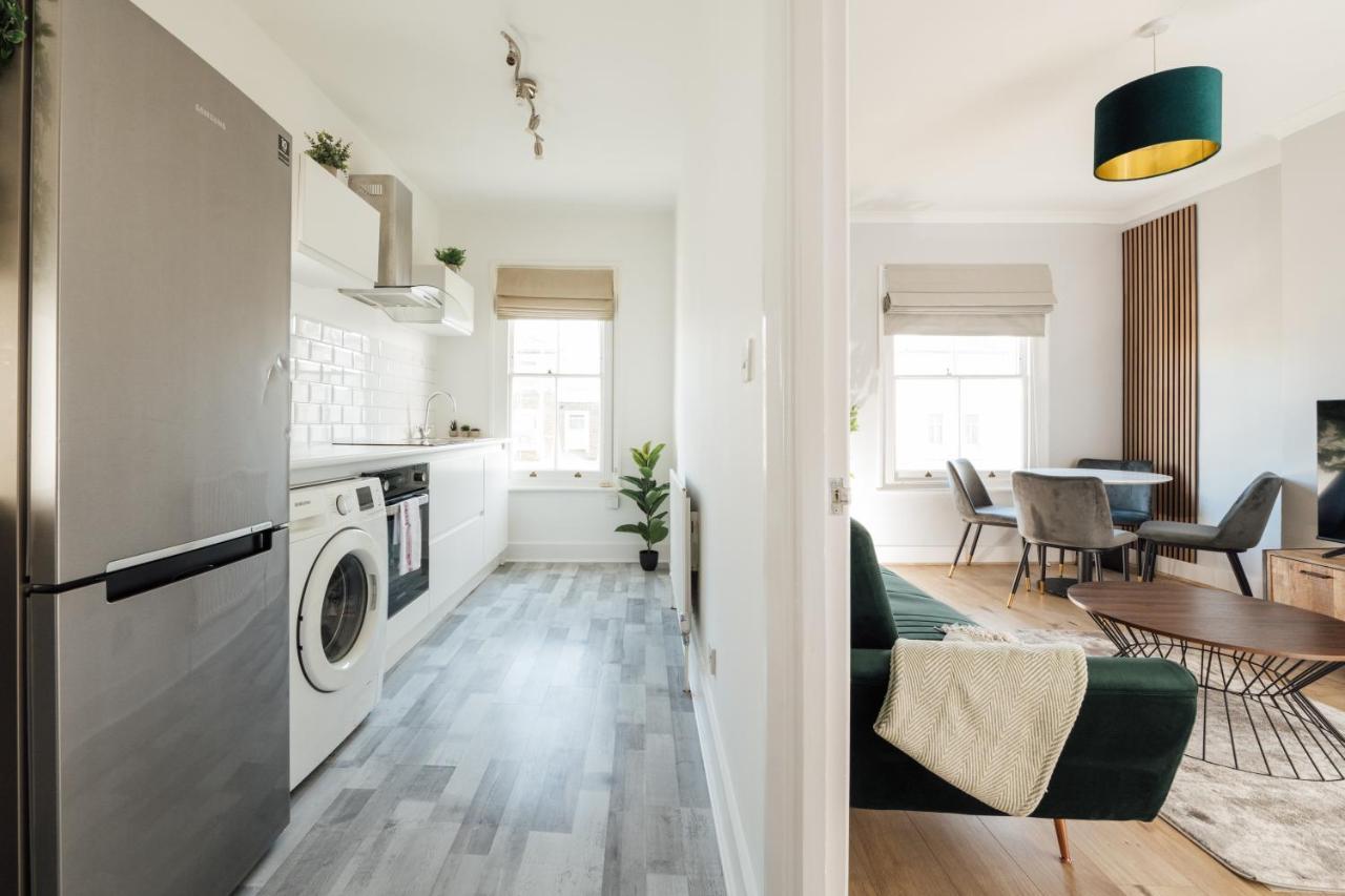 Stunning & Stylish 2 Bed Flat In West London Lejlighed Eksteriør billede