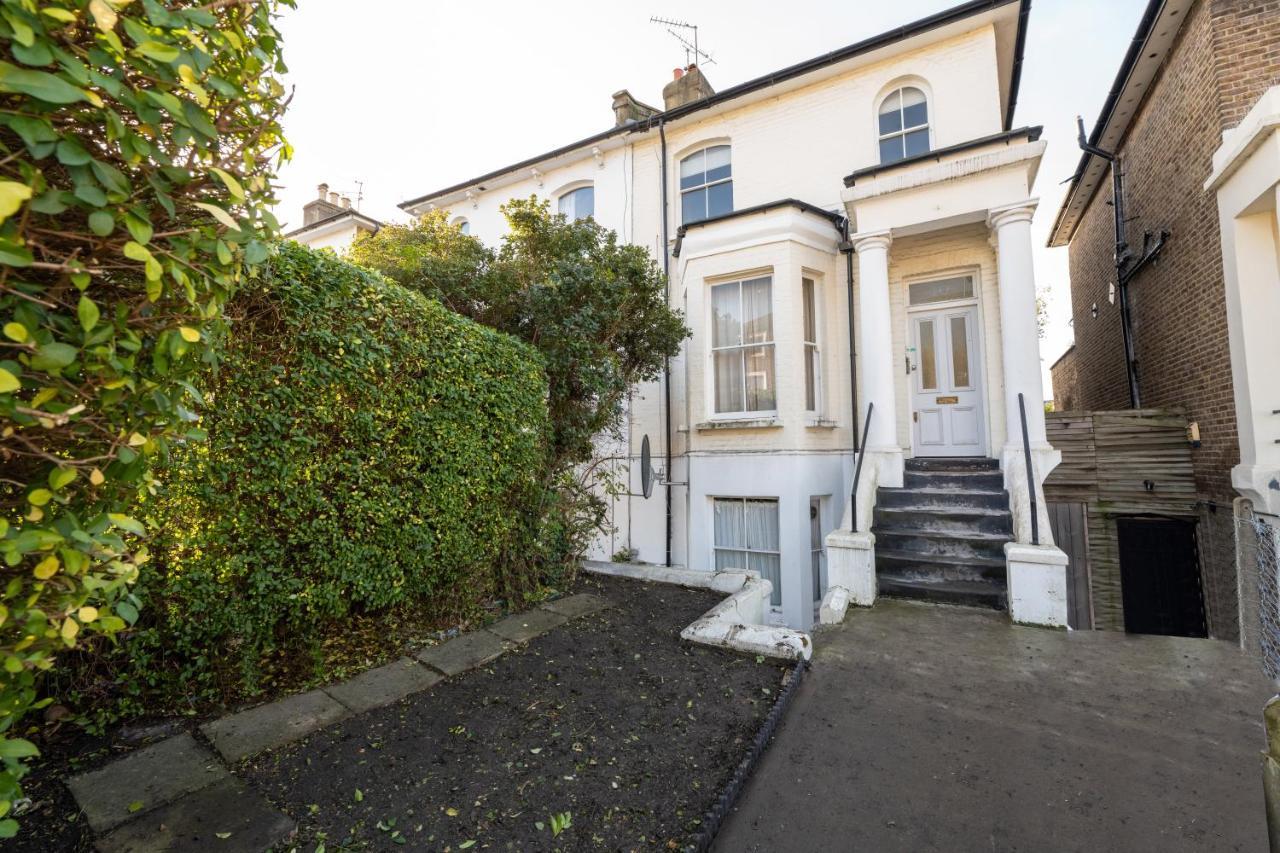 Stunning & Stylish 2 Bed Flat In West London Lejlighed Eksteriør billede
